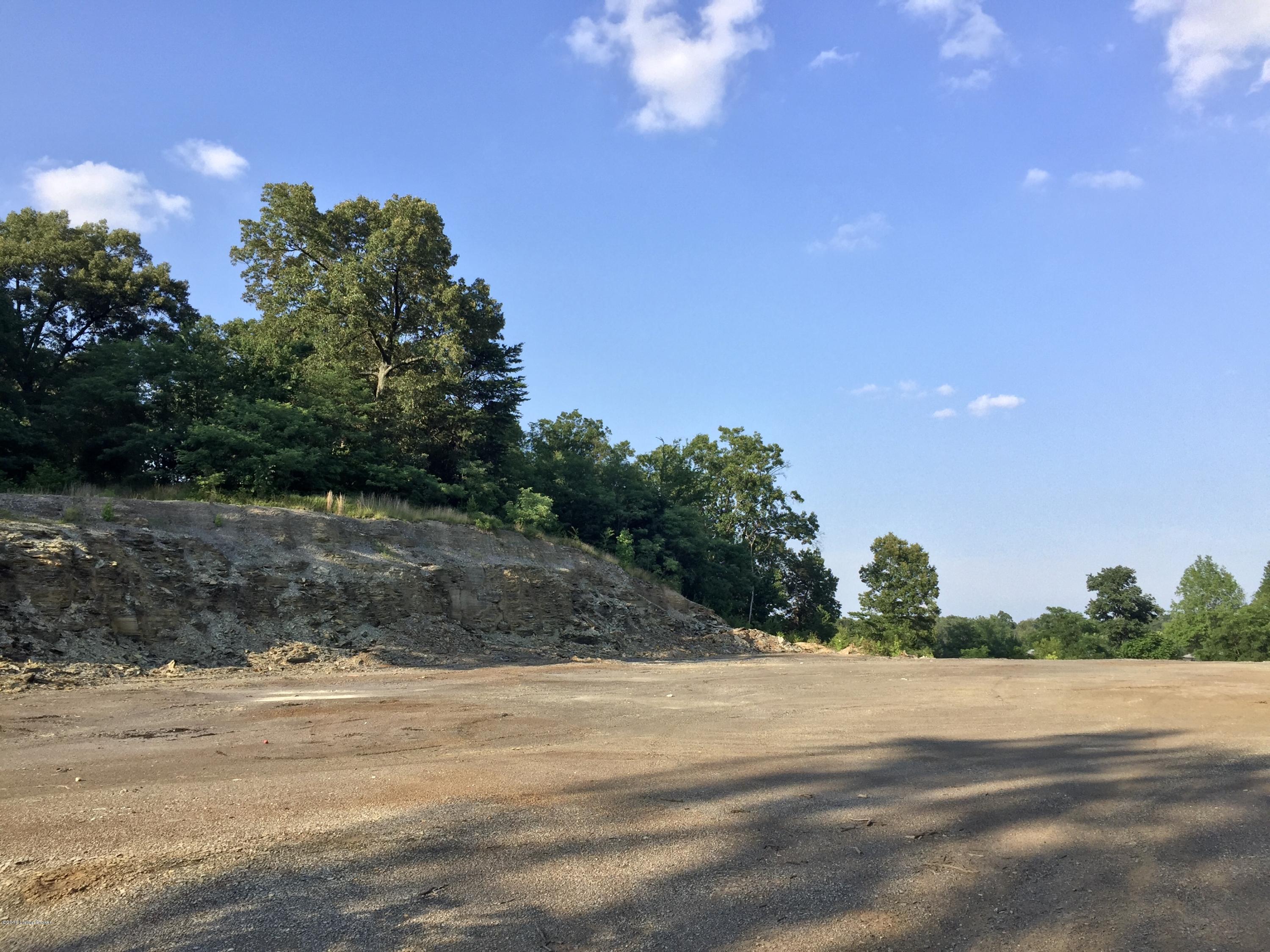 2952 Deatsville Road Shepherdsville, KY 40165 - Photo 2 of 6 6F64965B-B6B3-43DD-A62E-B65A9CE705B2