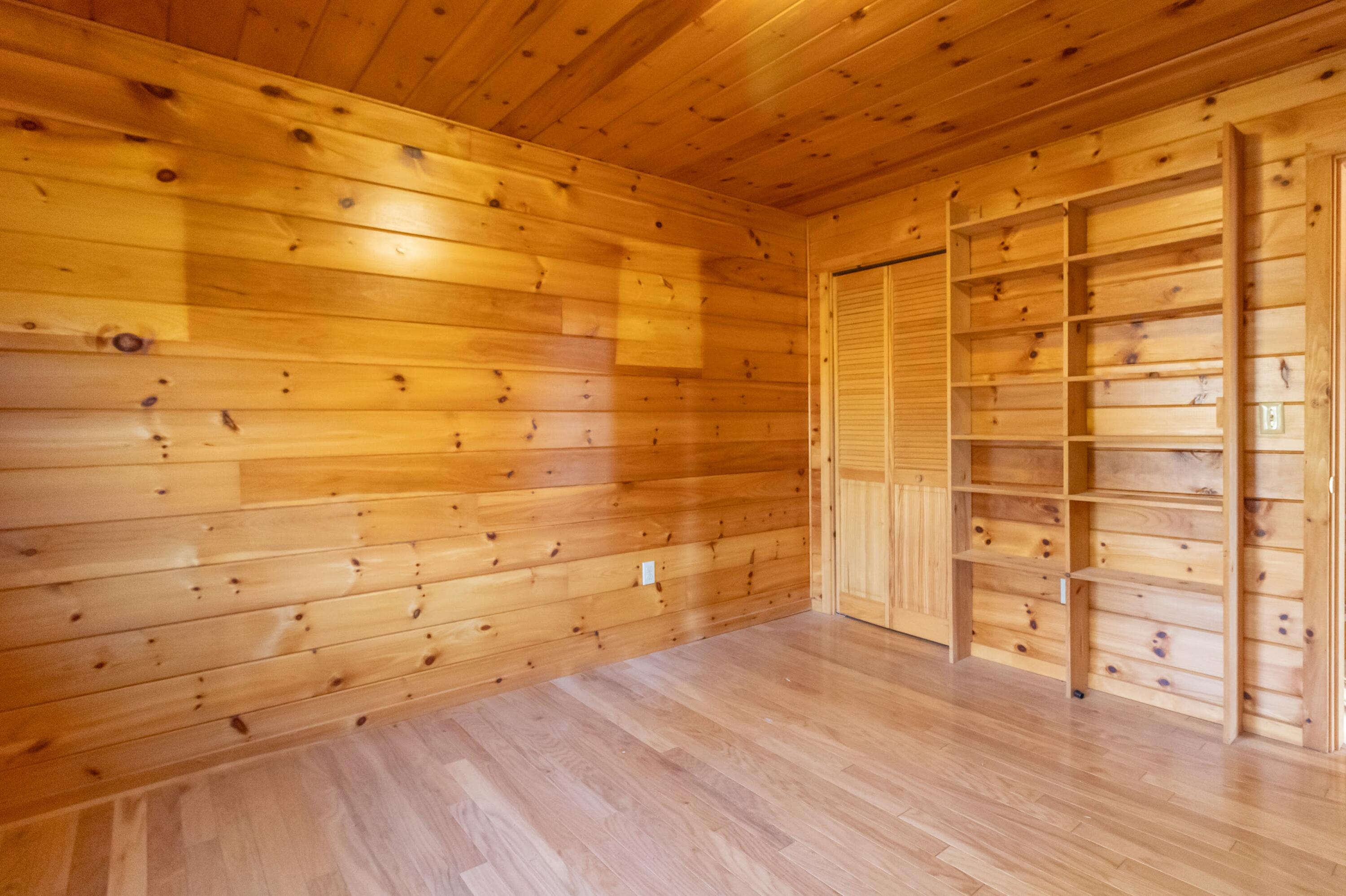 394 Jacob Buck Pond Road Bucksport, ME 04416 - Photo 17 of 47 394 Jacob Buck Pond Rd Interiors-3