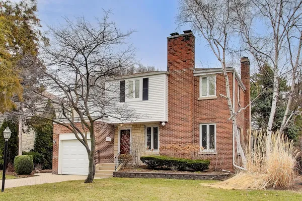 $625,000 | 6621 North Keating Avenue, Lincolnwood, IL 60712