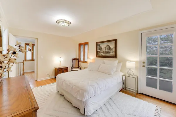 $625,000 | 6621 North Keating Avenue, Lincolnwood, IL 60712