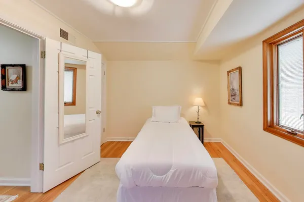 $625,000 | 6621 North Keating Avenue, Lincolnwood, IL 60712