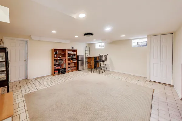 $625,000 | 6621 North Keating Avenue, Lincolnwood, IL 60712