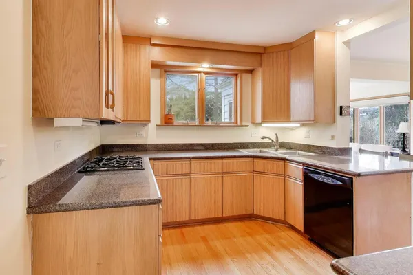 $625,000 | 6621 North Keating Avenue, Lincolnwood, IL 60712