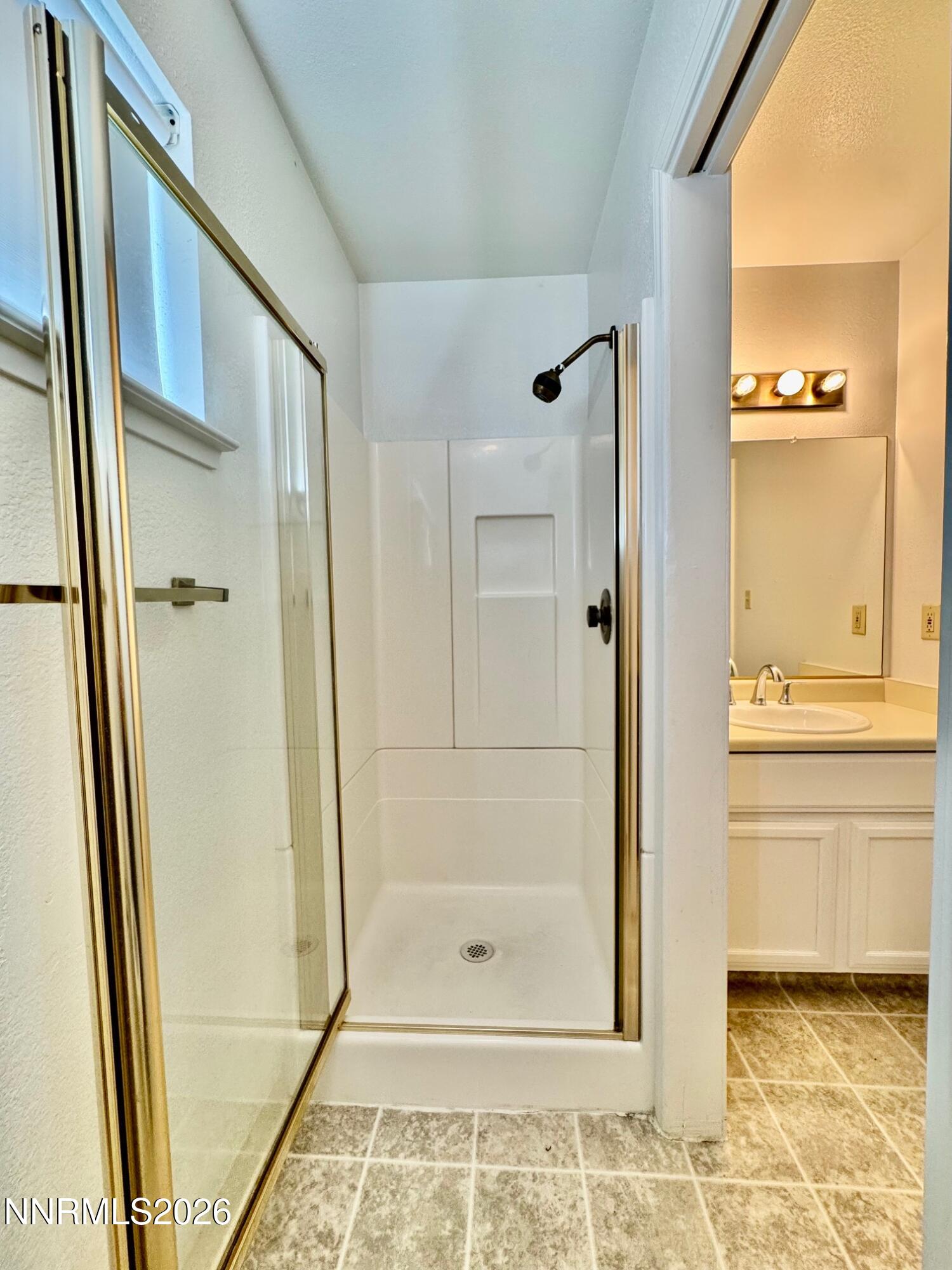7541 Lighthouse Lane Reno, NV 89511 - Photo 14 of 24 view of bathroom with shower