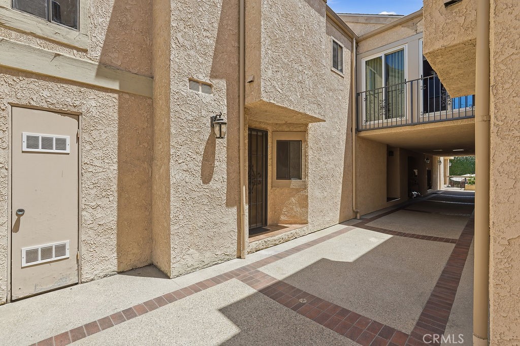 1000 East Windsor Road, Unit 9 Glendale, CA 91205 - Photo 19 of 19