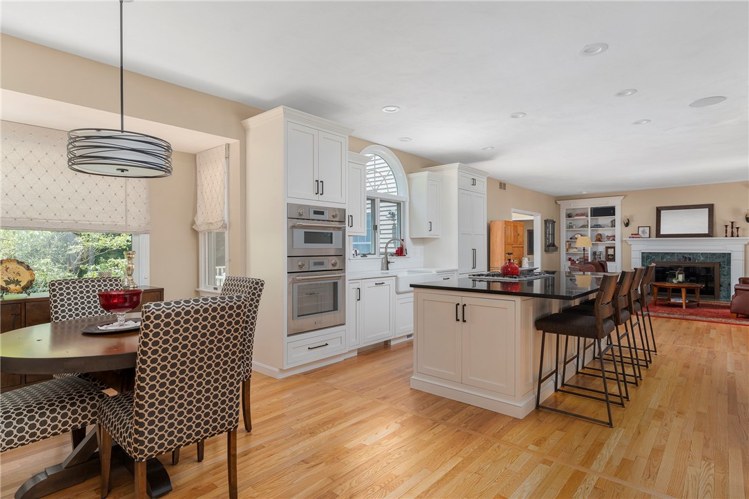 8 Howland Farm Road East Greenwich, RI 02818 - Photo 14 of 42 Informal dining in the kitchen