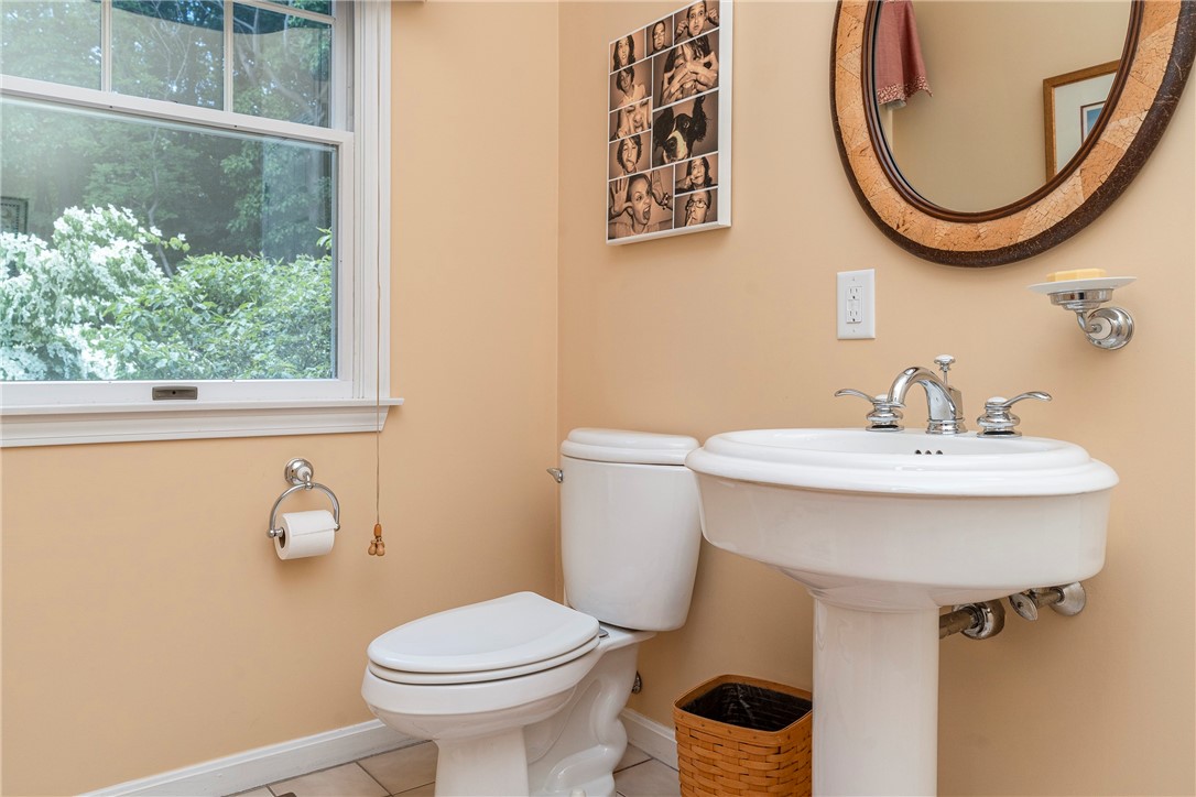 8 Howland Farm Road East Greenwich, RI 02818 - Photo 18 of 42 Half bathroom