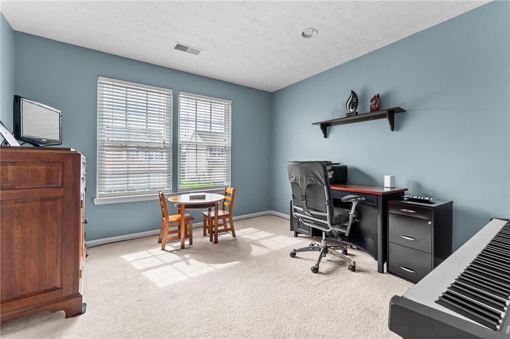282 Maple Ridge Drive Canonsburg, PA 15317 - Photo 24 of 42 Gallery Image 24
