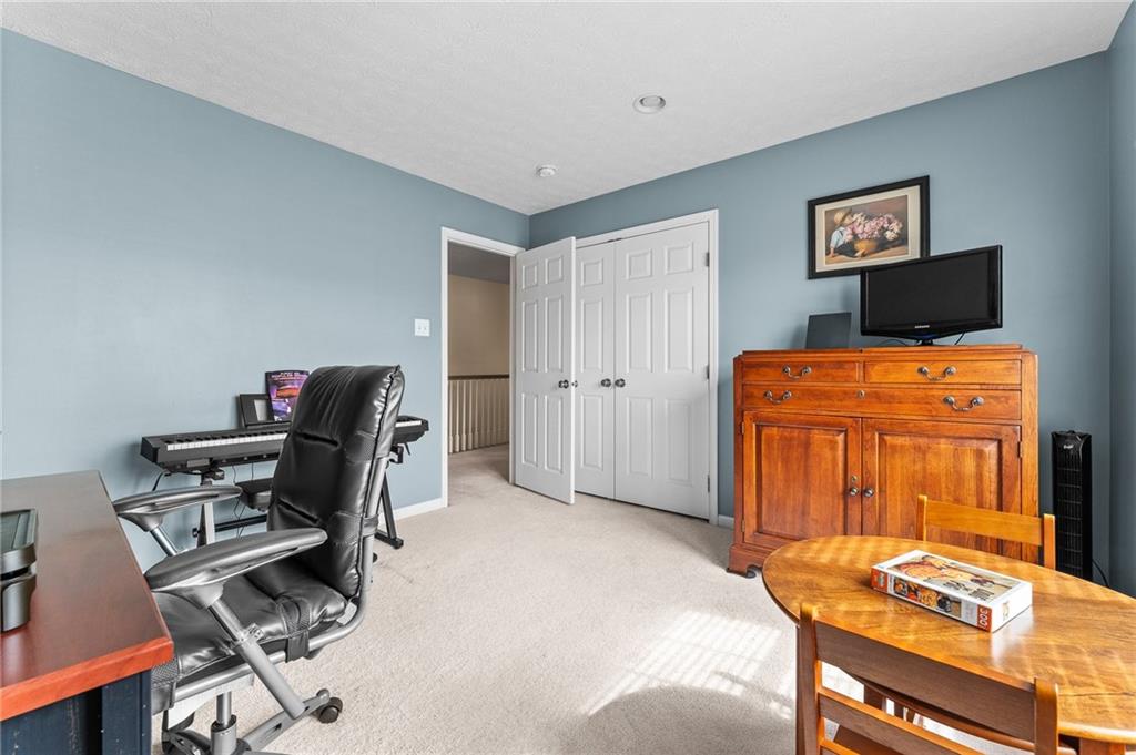 282 Maple Ridge Drive Canonsburg, PA 15317 - Photo 25 of 42 Gallery Image 25