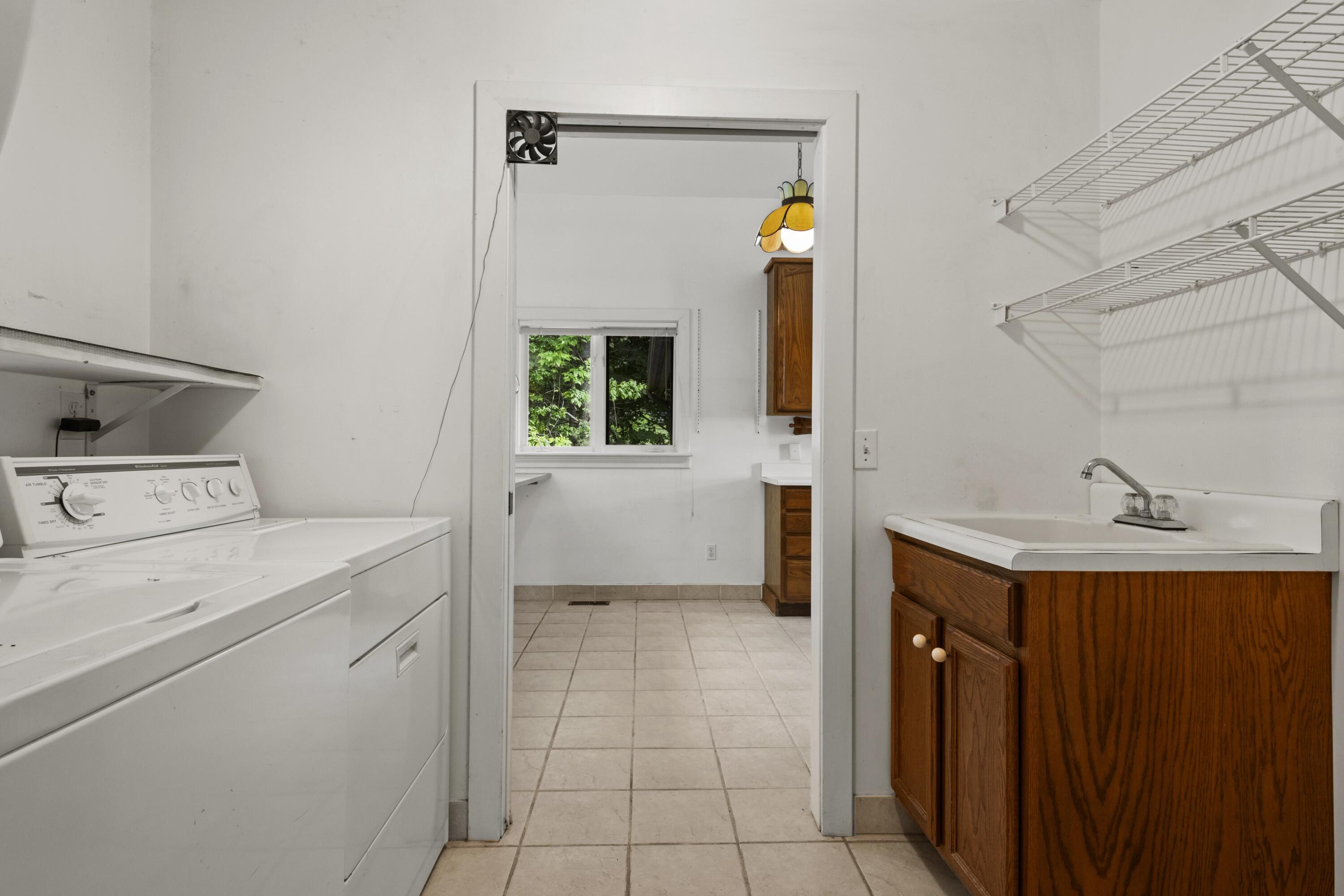 3033 South Lee Point Road Suttons Bay, MI 49682 - Photo 15 of 53 18-Scene-13 Use