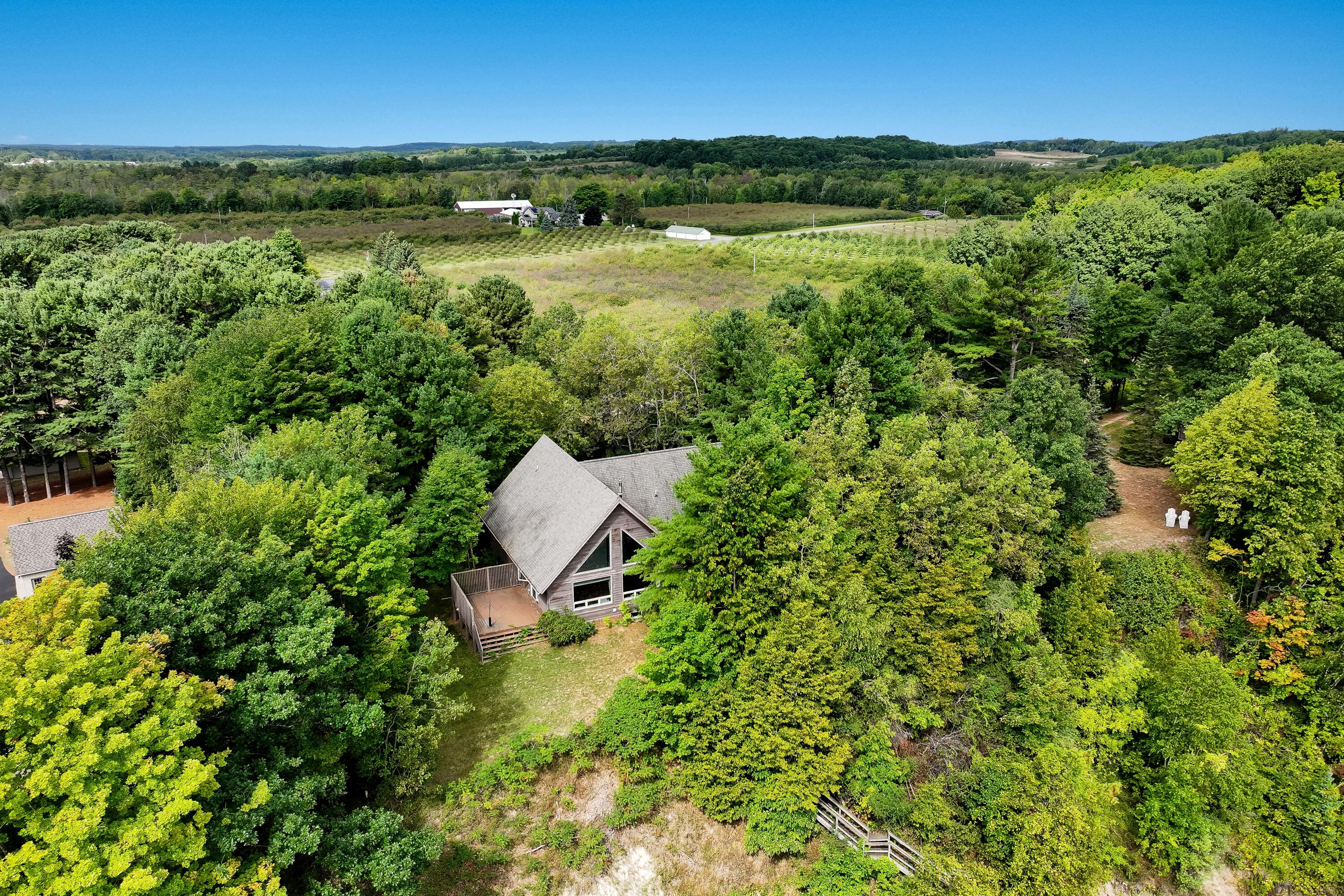 3033 South Lee Point Road Suttons Bay, MI 49682 - Photo 4 of 53 4-Aerial-View-4-4