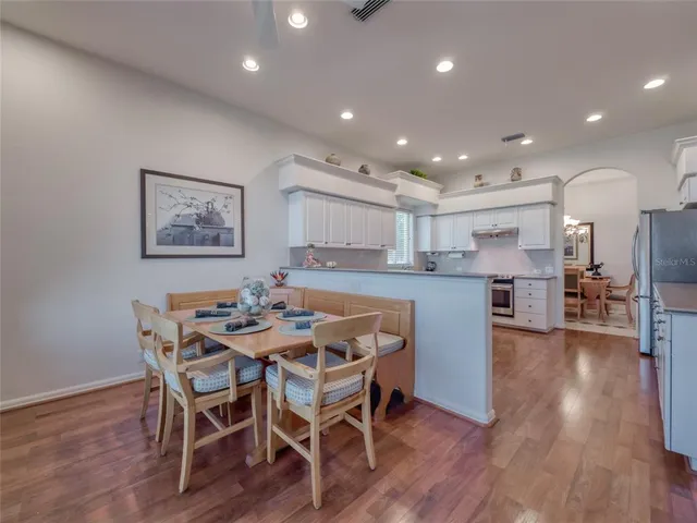 $955,000 | 6631 Waters Edge Way, Lakewood Ranch, FL 34202