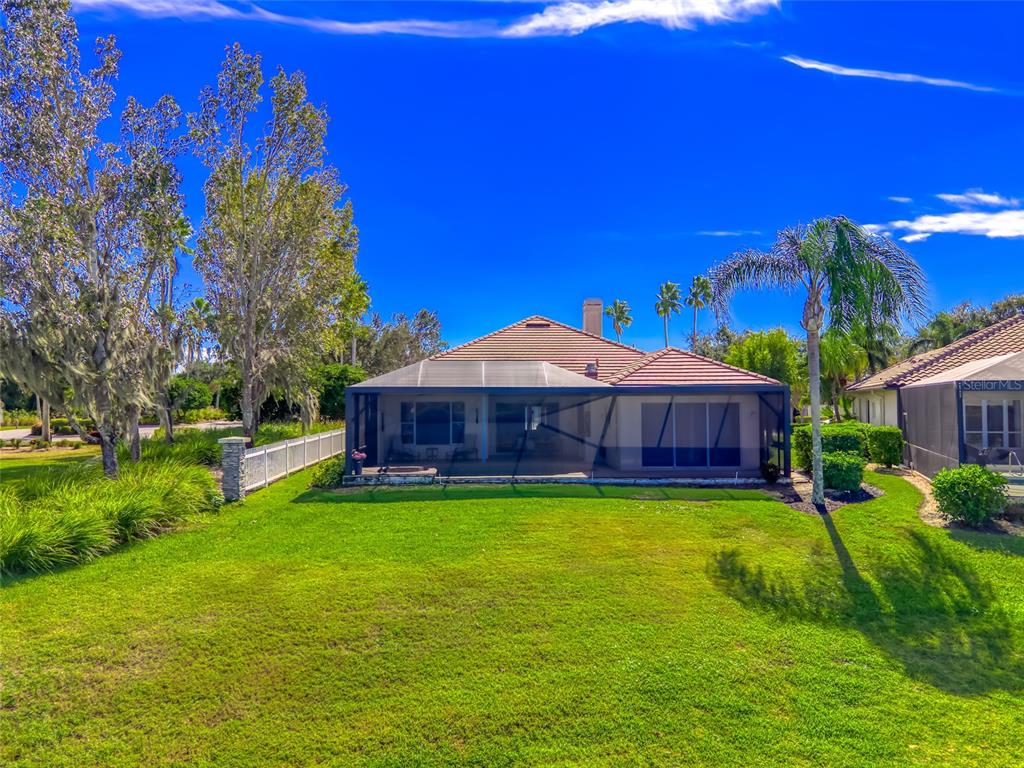 6631 Waters Edge Way Lakewood Ranch, FL 34202 - Photo 37 of 78