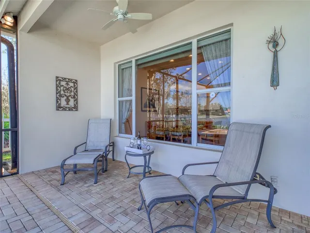 $955,000 | 6631 Waters Edge Way, Lakewood Ranch, FL 34202