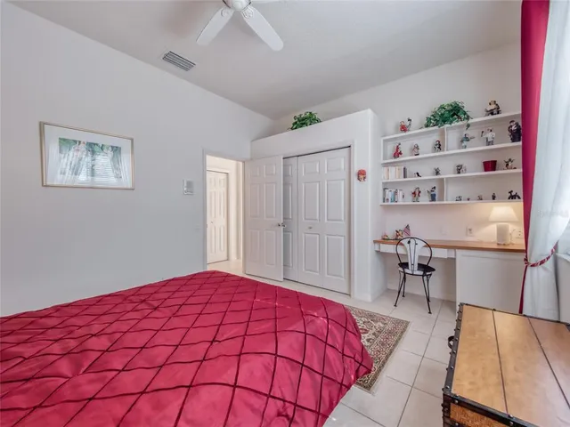 $955,000 | 6631 Waters Edge Way, Lakewood Ranch, FL 34202