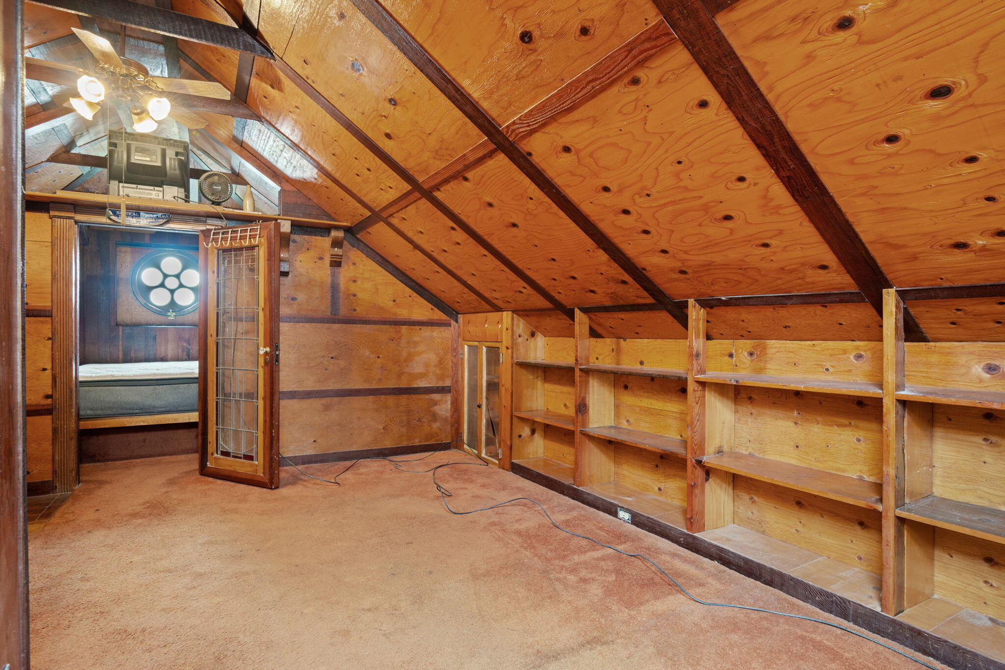 517 Brinkerhoff Avenue Santa Barbara, CA 93101 - Photo 16 of 31 2nd Floor Living Area