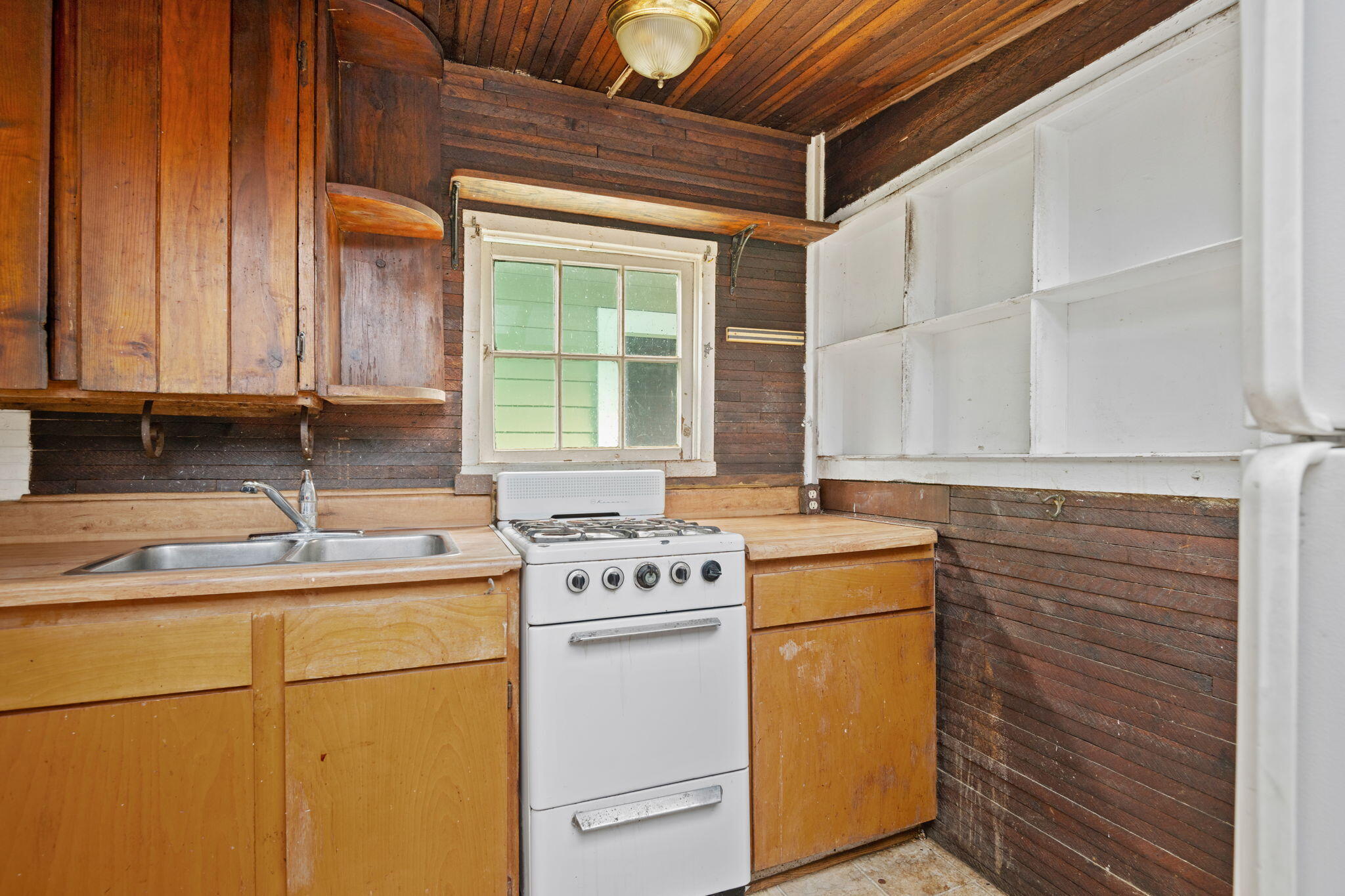 517 Brinkerhoff Avenue Santa Barbara, CA 93101 - Photo 27 of 31 517 - Kitchen