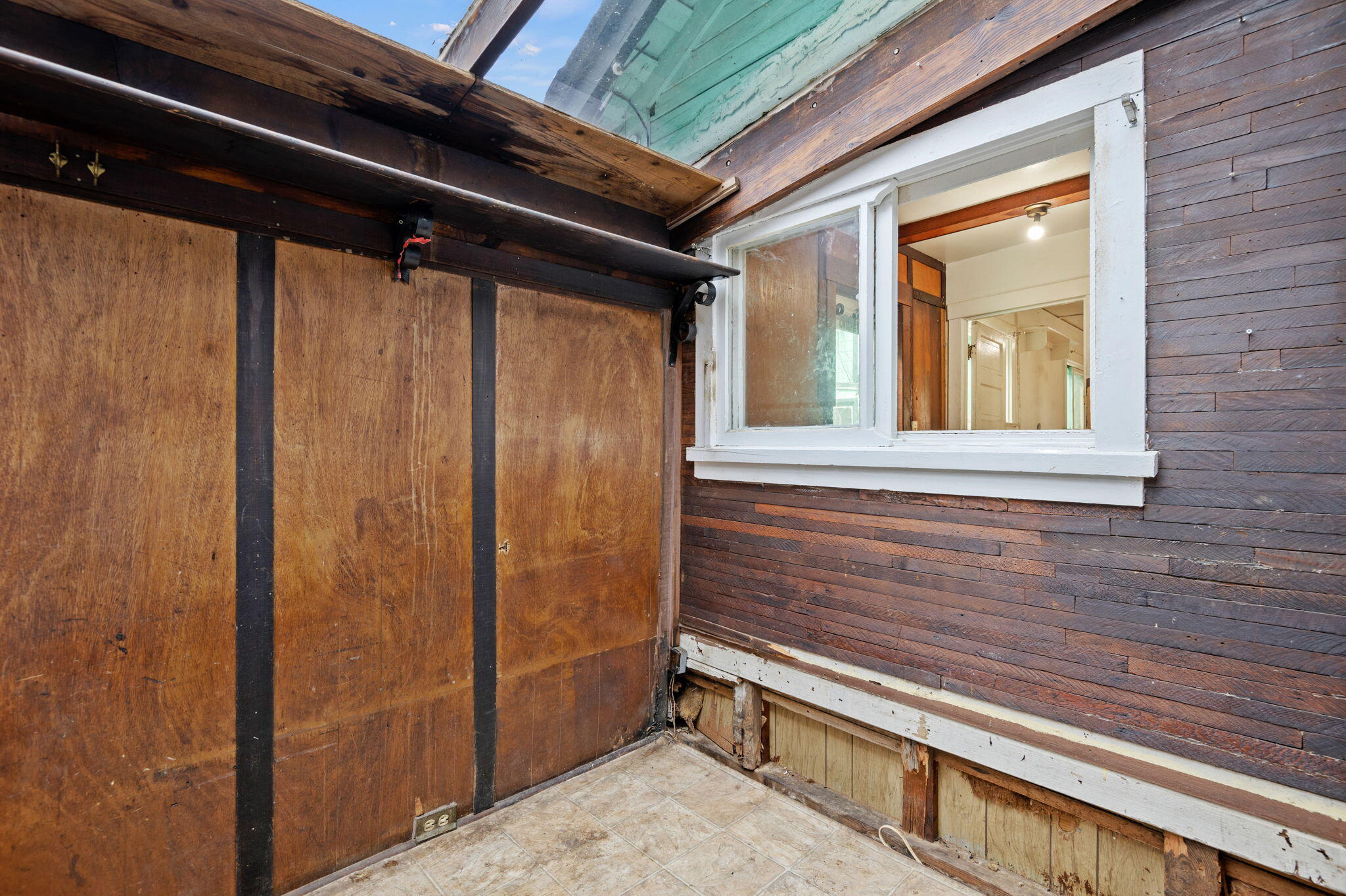 517 Brinkerhoff Avenue Santa Barbara, CA 93101 - Photo 28 of 31 517 - Dining Area