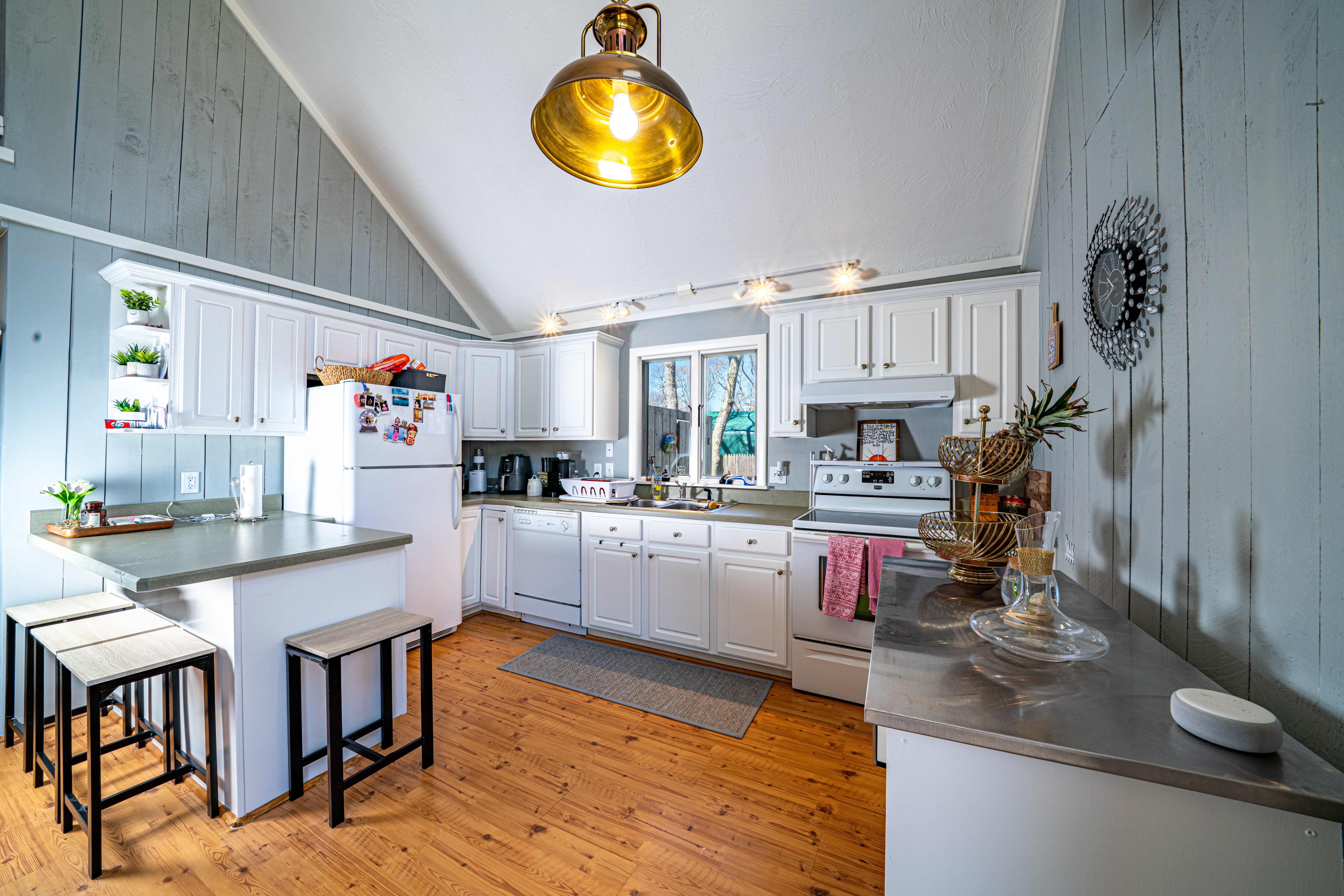 4 5th Street North Edgartown, MA 02539 - Photo 5 of 22