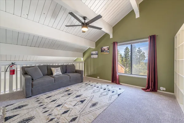 $549,000 | 11661 Snowpeak Way, Unit 520, Truckee, CA 96161