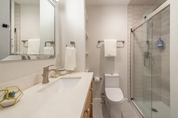 $549,000 | 11661 Snowpeak Way, Unit 520, Truckee, CA 96161