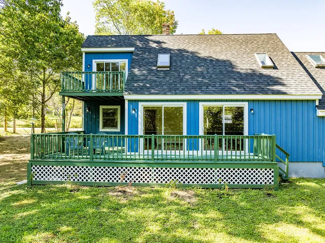 $519,000 | 36 Sunrise Terrace, Thomaston, ME 04861