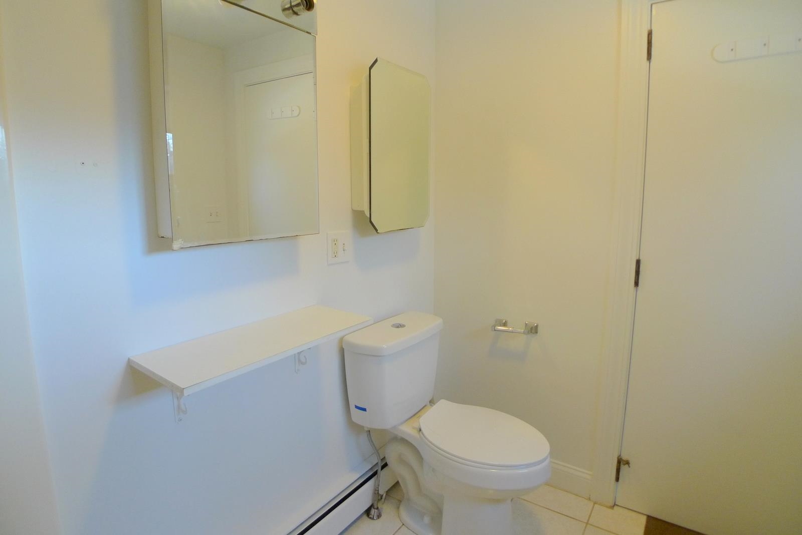 83 Main Street, Unit 2B Exeter, NH 03833 - Photo 17 of 17