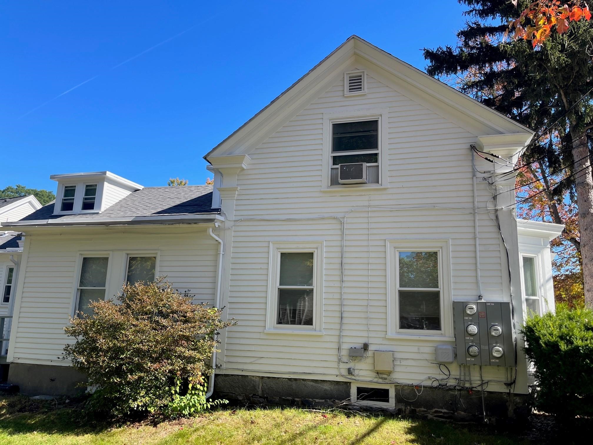 83 Main Street, Unit 2B Exeter, NH 03833 - Photo 2 of 17