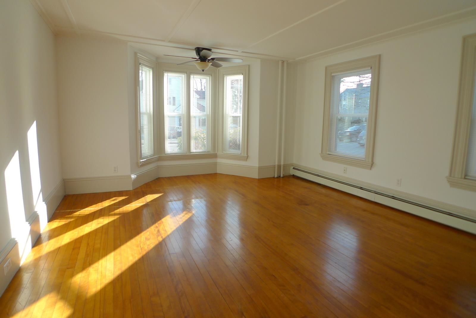 83 Main Street, Unit 2B Exeter, NH 03833 - Photo 4 of 17