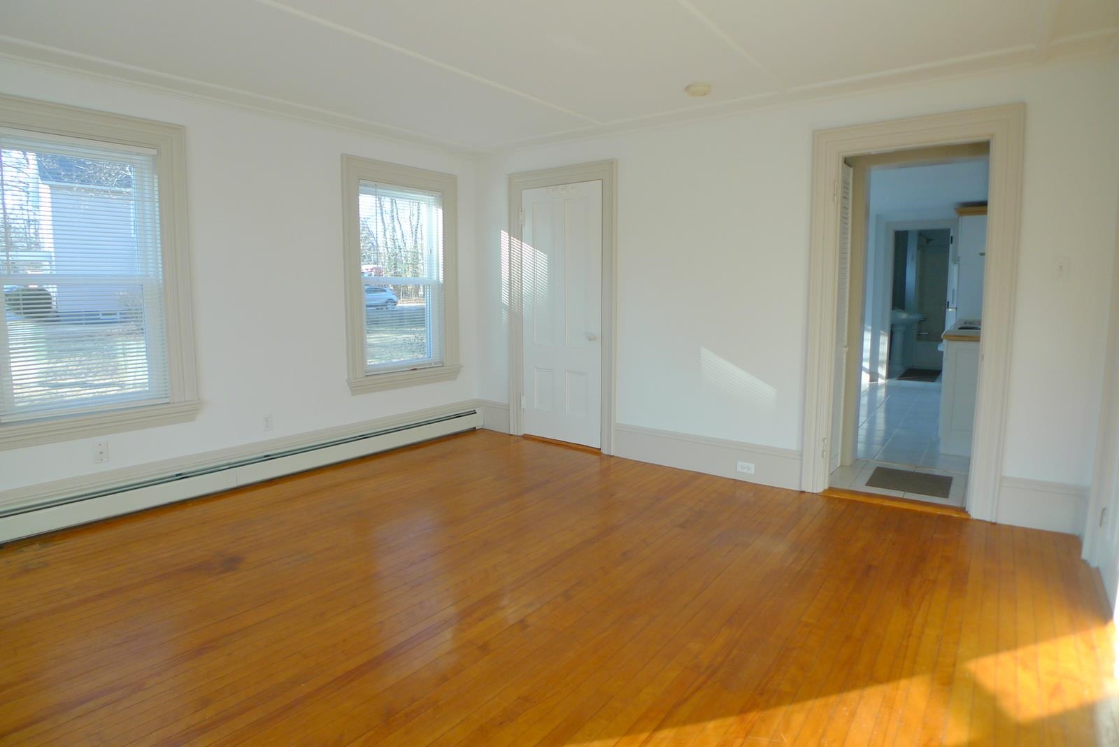 83 Main Street, Unit 2B Exeter, NH 03833 - Photo 8 of 17