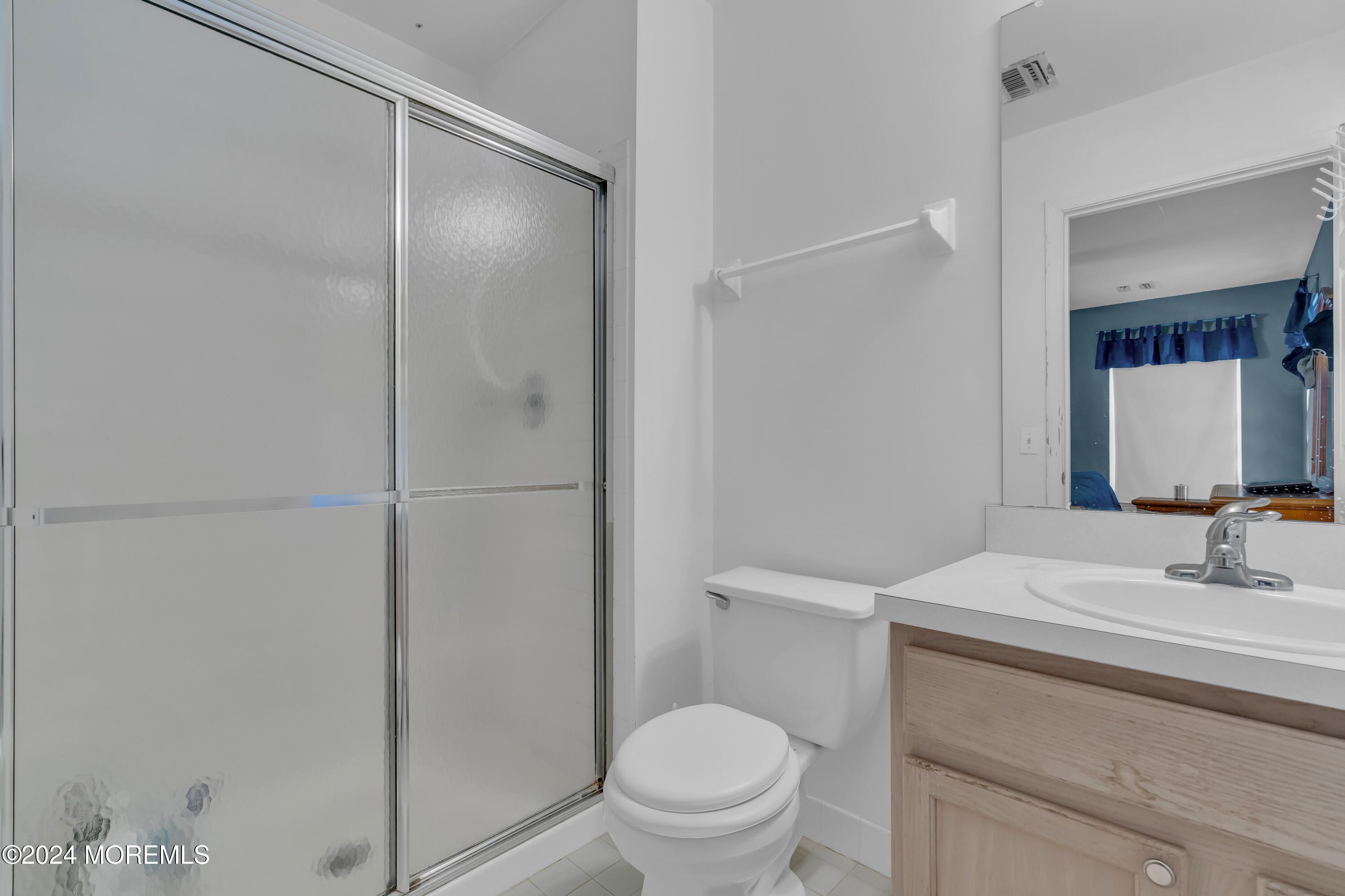 17 Roe Lane Howell, NJ 07731 - Photo 21 of 35 032_dsc00161_152
