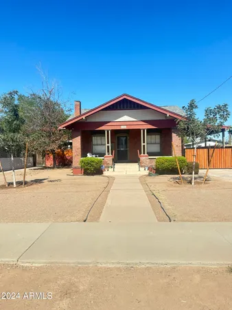 $2,850 | 1426 East Sheridan Street, Phoenix, AZ 85006