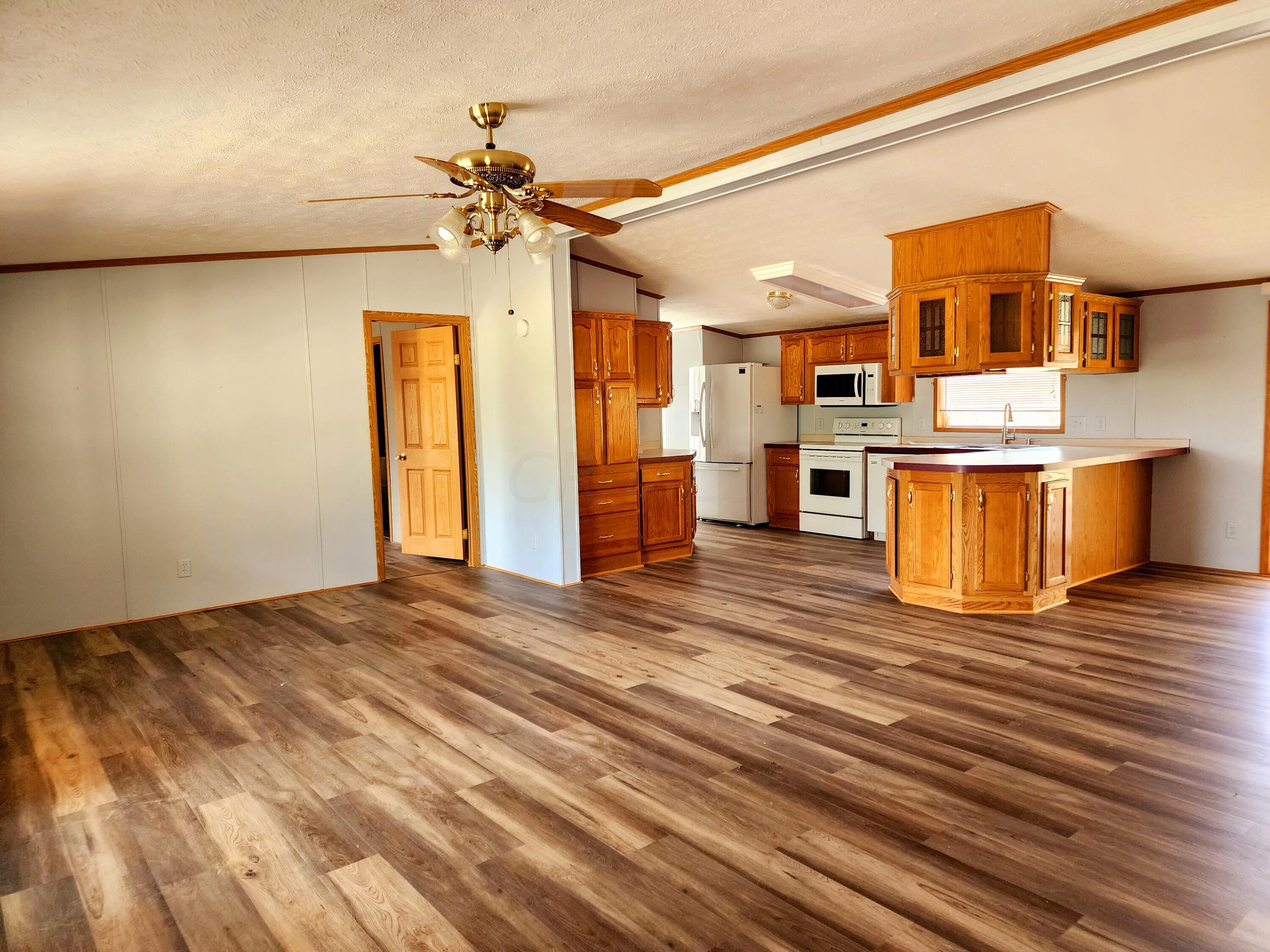 60521 Shiloh Road McArthur, OH 45651 - Photo 6 of 27 20240423_115715