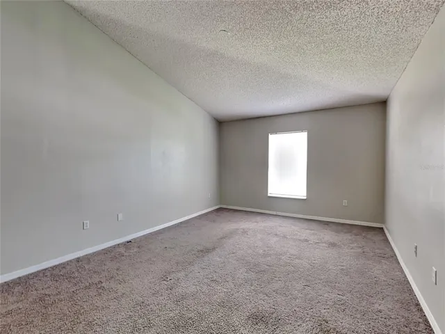 $1,800 | 3221 Utah Drive, Deltona, FL 32738