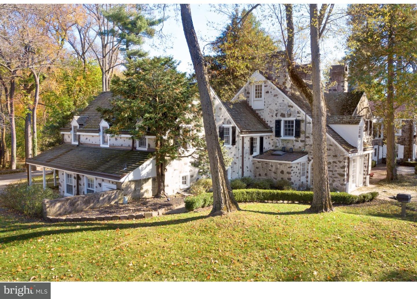 1746 Mt Pleasant Road Villanova, PA 19085 - Photo 3 of 25
