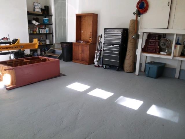 7451 Martin Road Baxter, TN 38544 - Photo 25 of 29 a living room with furniture and a flat screen tv