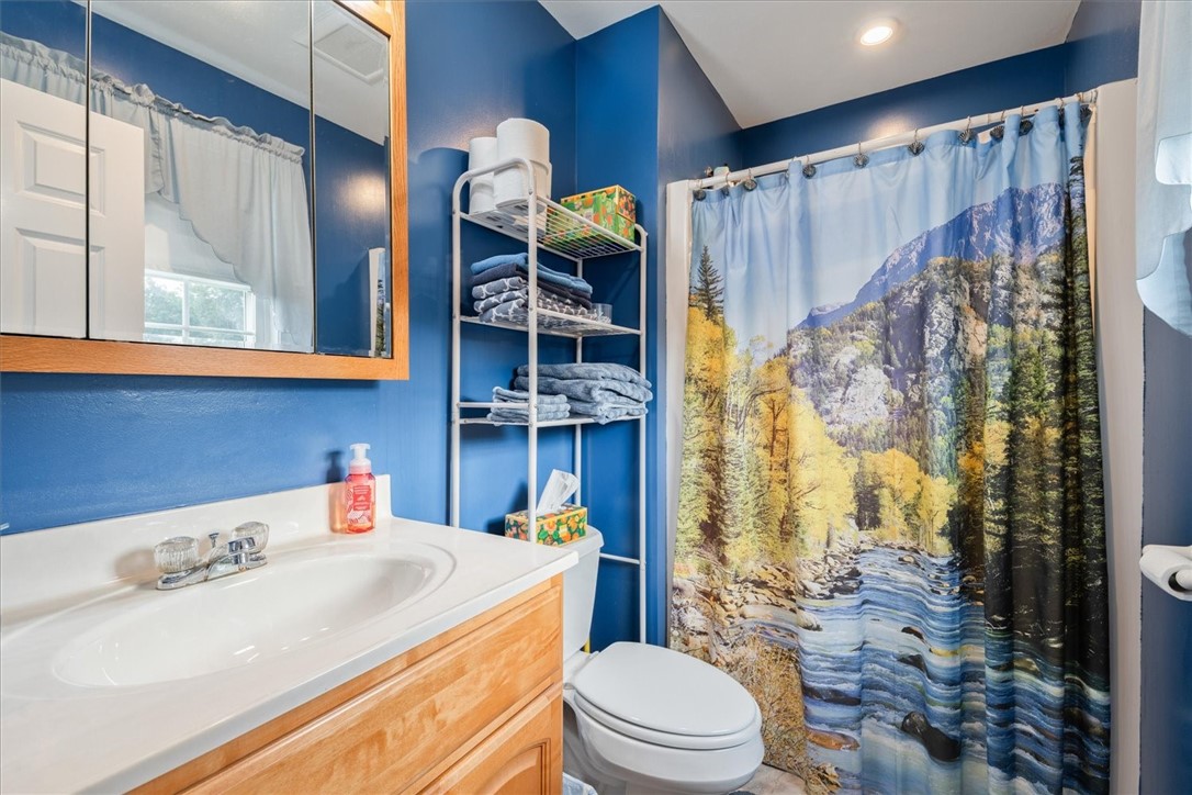 80 Tomahawk Trail Cranston, RI 02921 - Photo 31 of 44