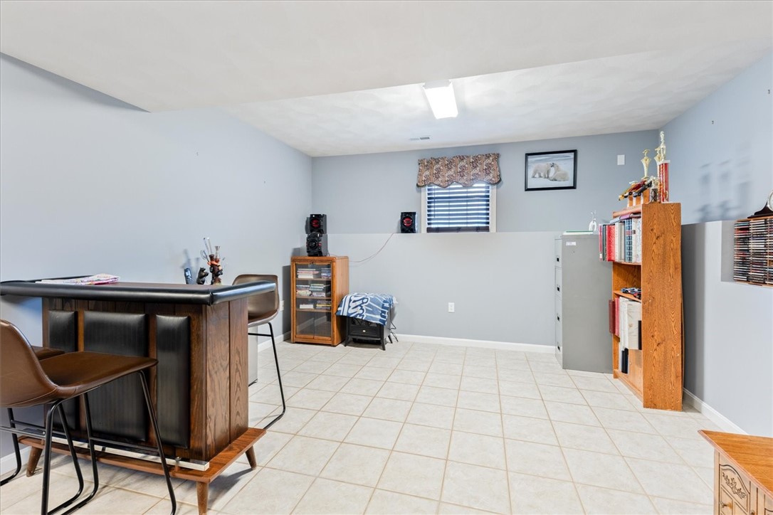 80 Tomahawk Trail Cranston, RI 02921 - Photo 35 of 44