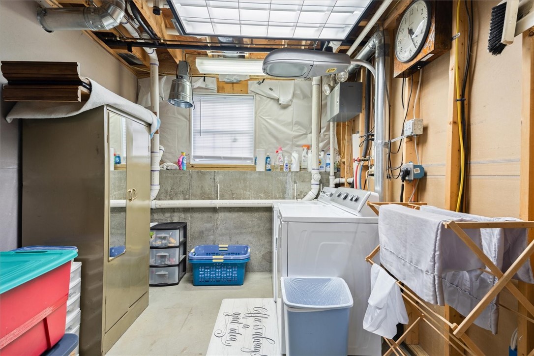 80 Tomahawk Trail Cranston, RI 02921 - Photo 37 of 44