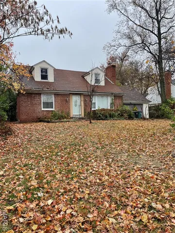 $285,000 | 441 Dickens Avenue, Kirkwood, MO 63122