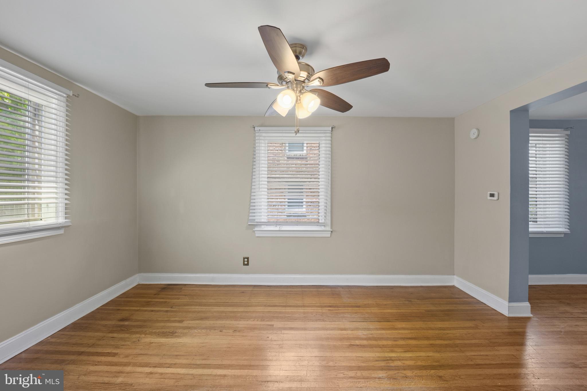 816 Laurel Road Yeadon, PA 19050 - Photo 9 of 35