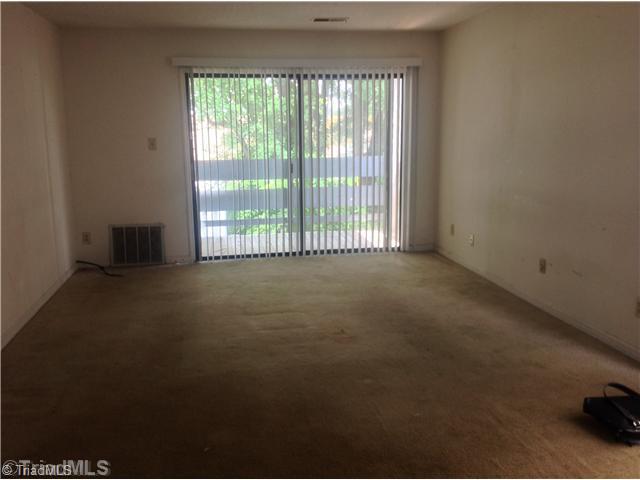 2618 Randleman Road, Unit B Greensboro, NC 27406 - Photo 2 of 3 Living Room.