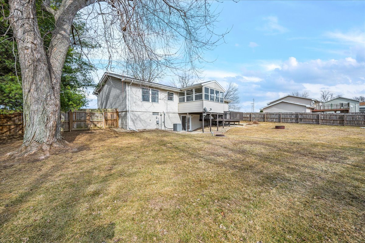 505 West North Street Danvers, IL 61732 - Photo 37 of 45