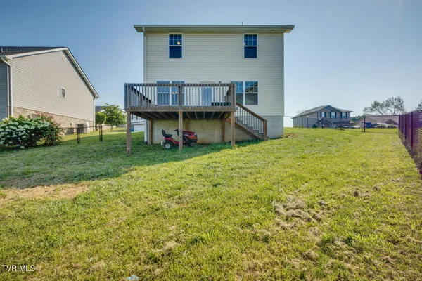 $374,900 | 1329 Lemongrass Drive, Jonesborough, TN 37659