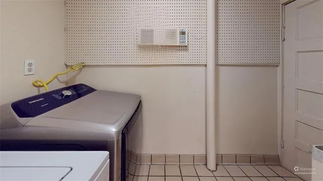 $565,000 | 18133 South 1525th Road, Nevada, MO 64772