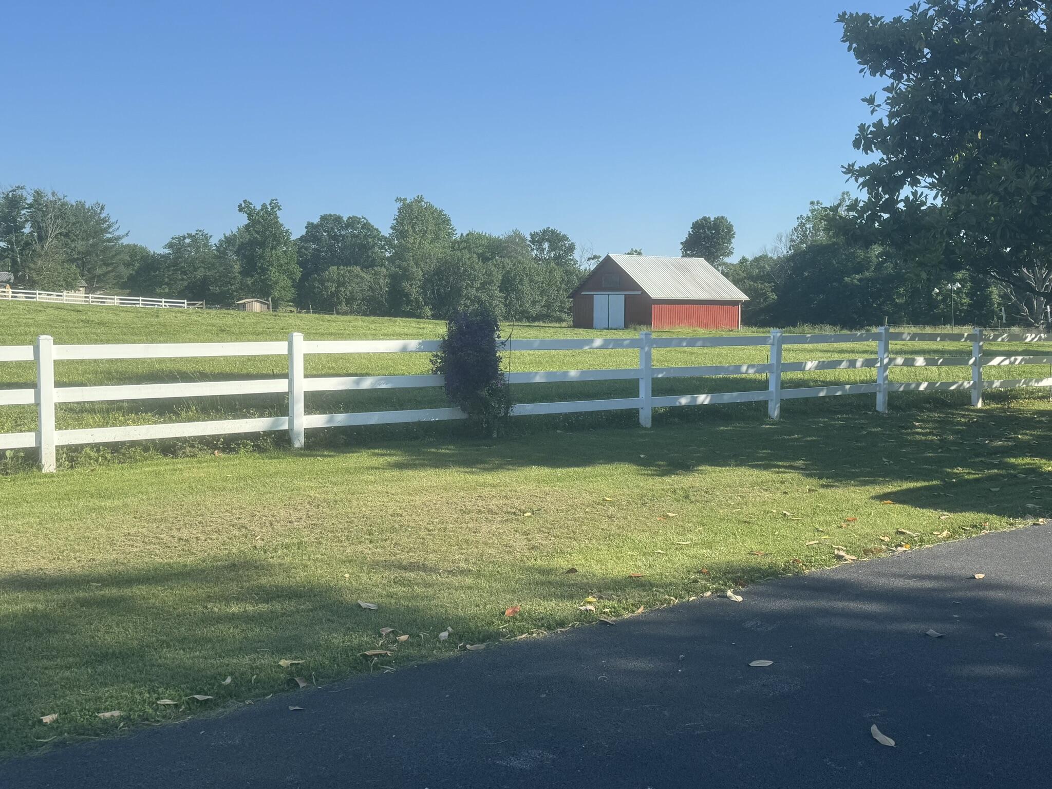 1813 Millerfield Road Columbia, KY 42728 - Photo 11 of 13 IMG_9808