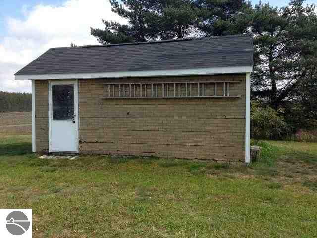 22765 Rice Road Copemish, MI 49625 - Photo 22 of 22 1740010-21.JPG