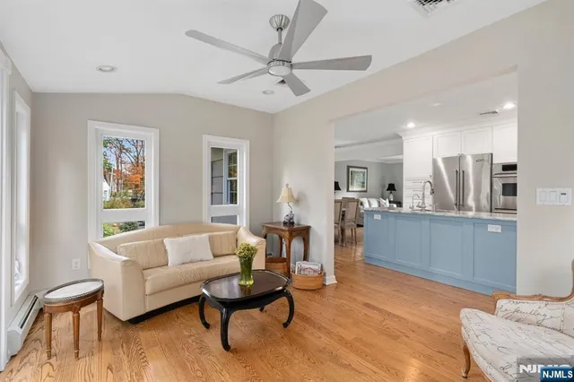 $899,000 | 757 Sunset Terrace, Franklin Lakes, NJ 07417