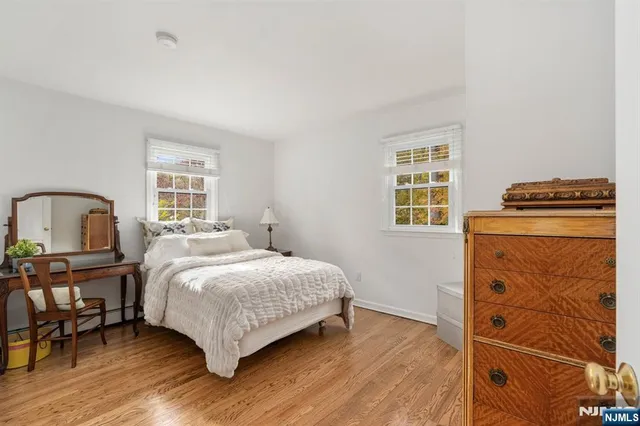 $899,000 | 757 Sunset Terrace, Franklin Lakes, NJ 07417