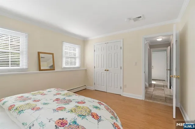 $899,000 | 757 Sunset Terrace, Franklin Lakes, NJ 07417